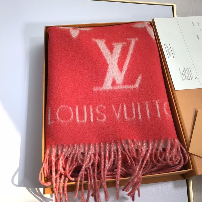 Louis Vuitton Scarf LV00049